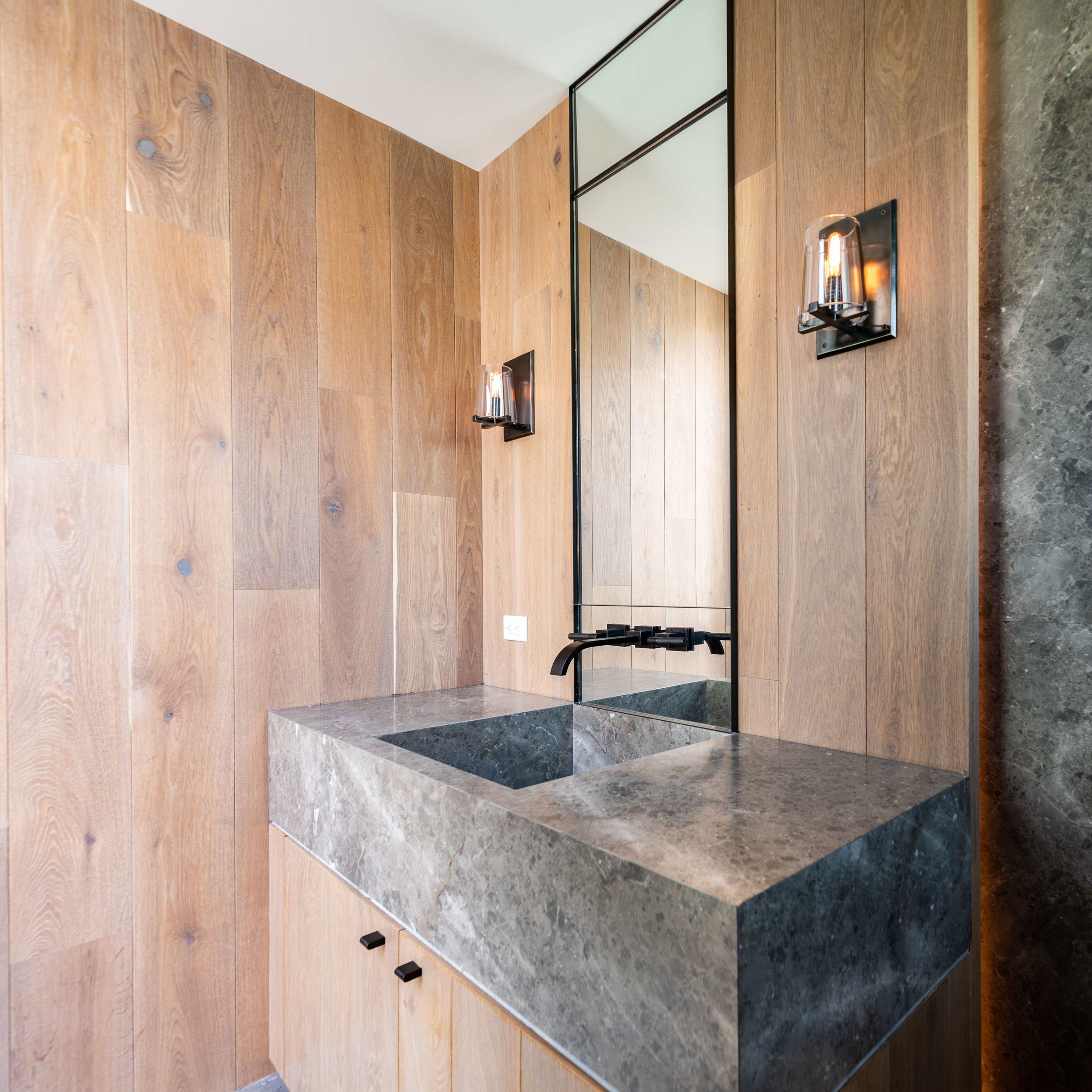 _DSC3124-ezgif.com-optijpeg