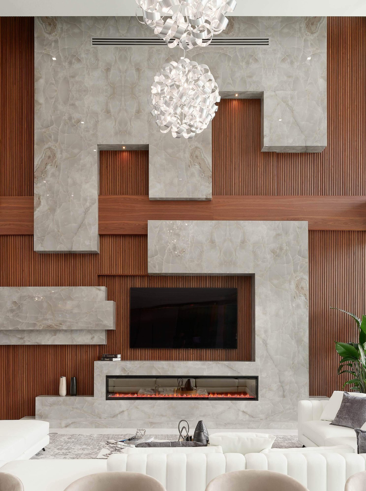 Elegant Miami living room with seamless paneling Elegant Miami living room with seamless paneling