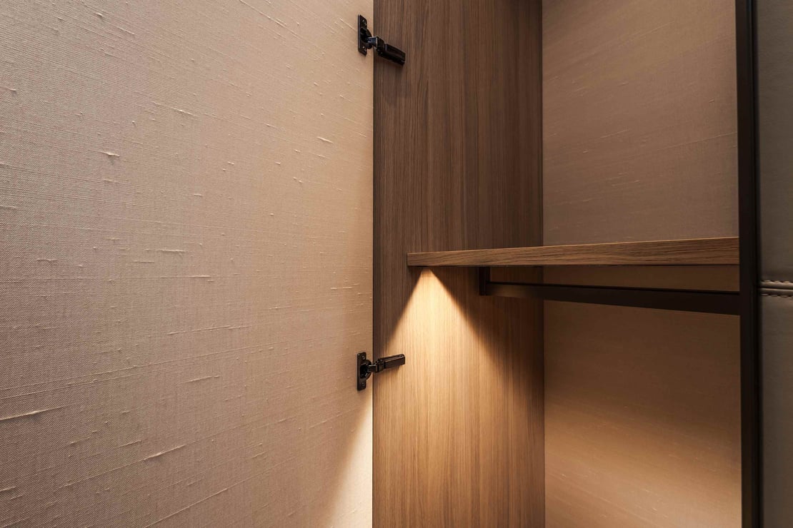 1809-081-ezgif.com-optijpeg-2